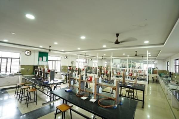 IARE Laboratories photo 10